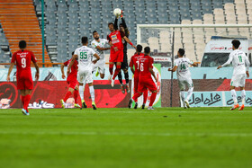 فنونی‌زاده: نقطه ضعف پرسپولیس نبود شجاع بود/ بدنسازی تیم کالدرون مشکل دارد