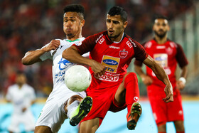 دیدار تیم های فوتبال پرسپولیس و ماشین سازی تبریز