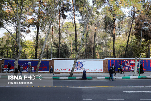 از اکران۸۰۰سازه در تهران با موضوع «چرا مرگ بر آمریکا»؟ تا اکران طرحهای فرهنگی مقابل لانه جاسوسی