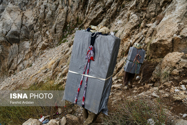 جان باختن یک کولبر در کولاک کردستان/ ادامه جستجو برای یافتن مفقود شده