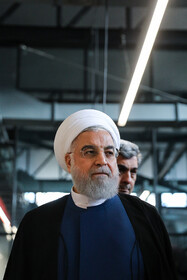 بازدید حجت الاسلام حسن روحانی، رییس جمهور از کارخانه نوآوری آزادی