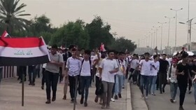 زخمی شدن ۵۵ افسر و نیروی امنیتی عراق در میدان الخلانی بغداد/ تظاهرات دانش‌آموزان و معلمان