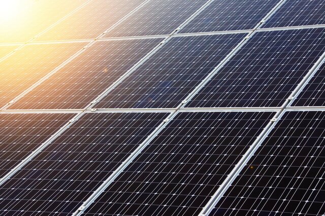 ساخت گیرنده خورشیدی برق و انرژی با کاربرد در ۱۳ اقلیم جهانی/موفقیت در عرضه ۱۴ نانو ماده