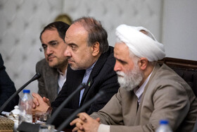 مسعود سلطانی فر در جلسه شورای عالی انقلاب فرهنگی 