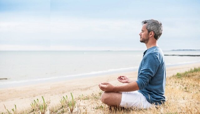 ۱۱ دلیل برای انجام مدیتیشن