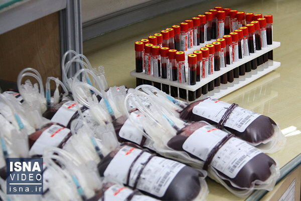 اطلاع رسانی راه حل مشارکت پایین بانوان در اهدای خون