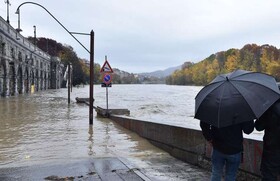 طغیان رودخانه، شهر "سنت" فرانسه را زیر آب برد