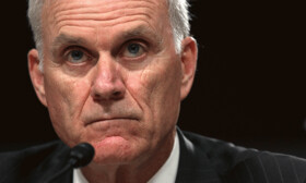 وزیر اخراج شده نیروی دریایی آمریکا: فهم ترامپ از حضور در ارتش و مبارزه اخلاقی بسیار اندک است