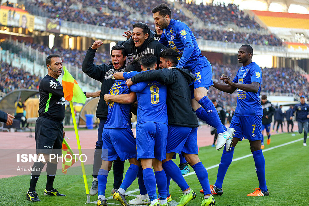 File:Esteghlal FC vs Sepahan FC, 14 December 2021 - 01.jpg - Wikimedia  Commons