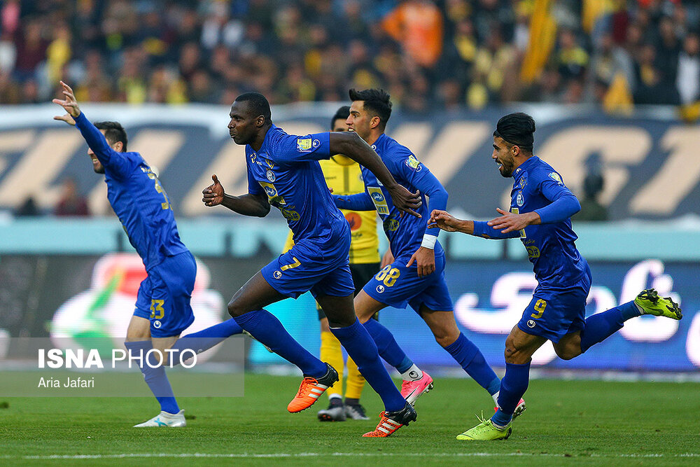 File:Esteghlal FC vs Sepahan FC, 10 August 2020 - 098.jpg