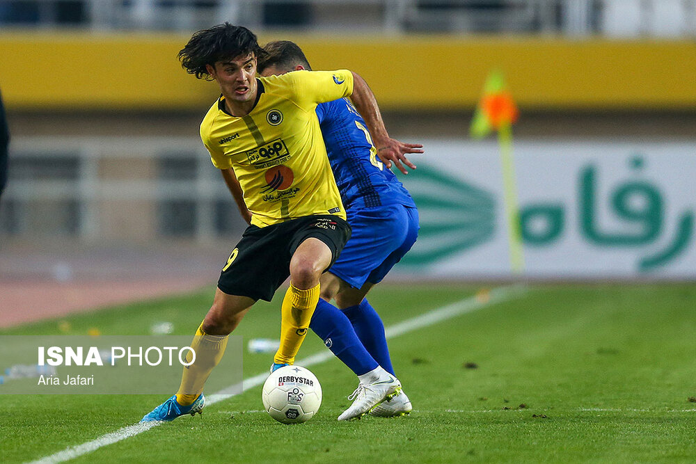 File:Sepahan FC vs Esteghlal FC, 30 November 2019 - 02.jpg - Wikimedia  Commons