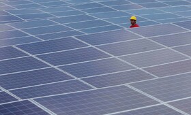صدور مجوز ایجاد ۱۸ نیروگاه خورشیدی در استان یزد