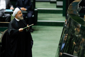 تقدیم لایحه بودجه سال ۱۳۹۹ توسط حسن روحانی، رییس جمهور به مجلس شورای اسلامی