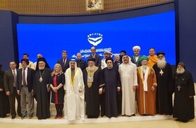 خاخام اعظم رژیم صهیونیستی در دیدار با پادشاه بحرین به عادی سازی روابط دعوت کرد