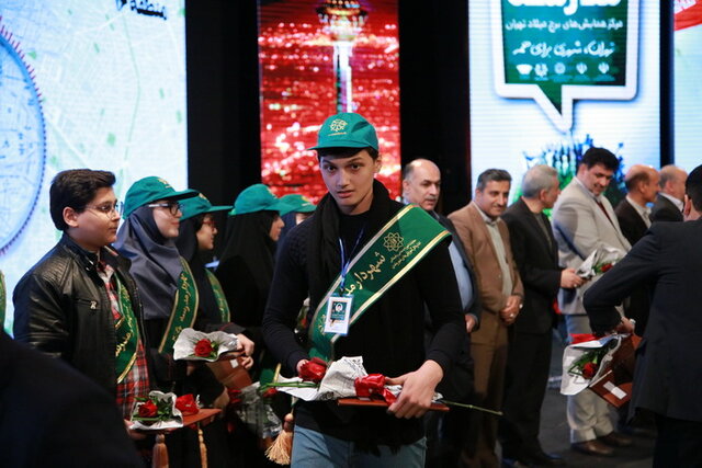 لزوم کمک شهرداران مدارس برای ایجاد شهر و شهروندی قانونمند