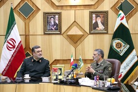 اگر خود ما مشکلی ایجاد نکنیم، دشمنان نمیتوانند به ما ضربه بزنند