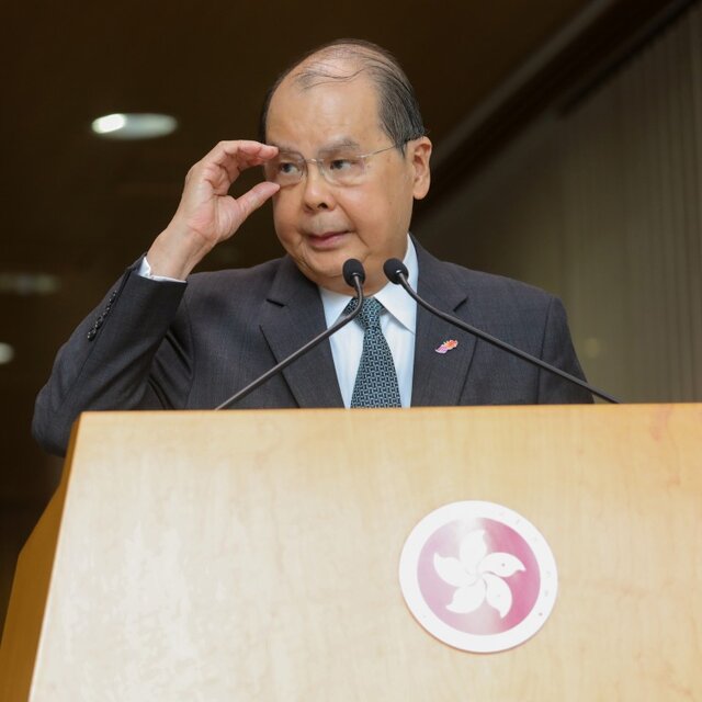 تاکید دبیر کابینه هنگ‌کنگ بر لزوم توقف خشونت و حل مشکلات