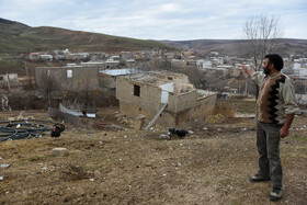 روستای «حسین آباد کالپوش» ۹ ماه پس از رانش زمین