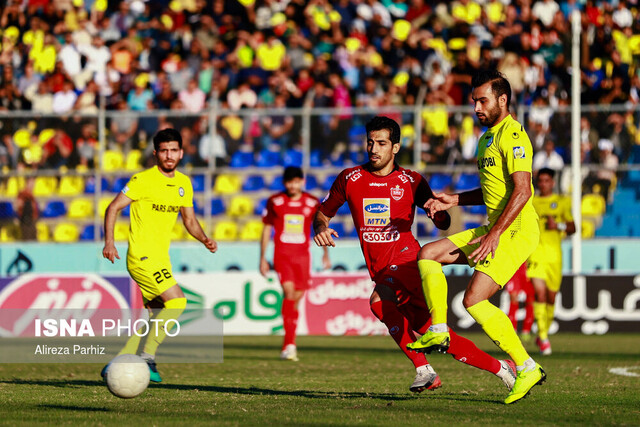 تساوی پرسپولیس و پارس جنوبی در نیمه نخست