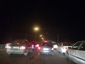 توضیح پلیس درباره علت ترافیک نیمه‌سنگین آزادراه کرج - قزوین
