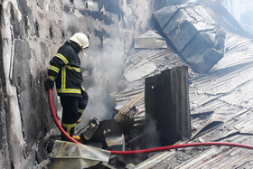 آتش سوزی کارگاه کفاشی در چهارراه گلوبندک