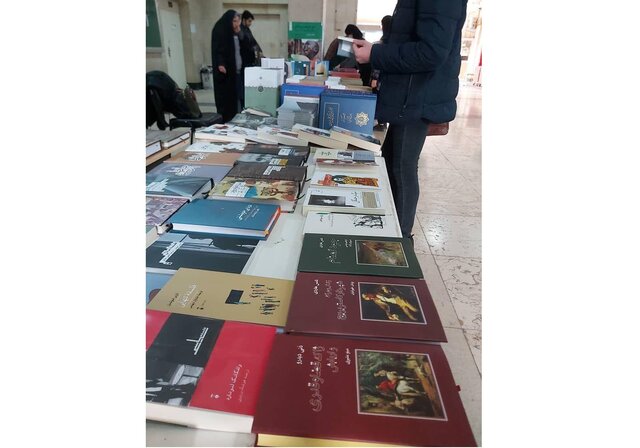برگزاری نمایشگاه کتاب دانشجویی در قاب تصویر