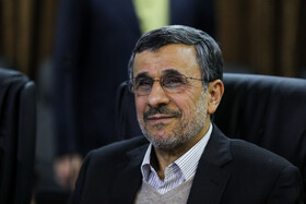 محمود احمدی نژاد در جلسه مجمع تشخیص مصلحت نظام - ۱۱دی
