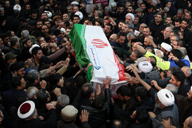 روزنامه ایلاف: خیابان‌های تهران در تکریم سلیمانی مملو از جمعیت بود