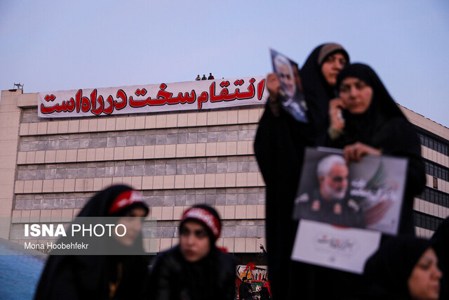 تربیتیافتگان سردار سلیمانی اجازه نخواهند داد که برنامههای گذشته تعطیل شود تربیتیافتگان سردار سلیمانی اجازه نخواهند داد که برنامههای گذشته تعطیل شود