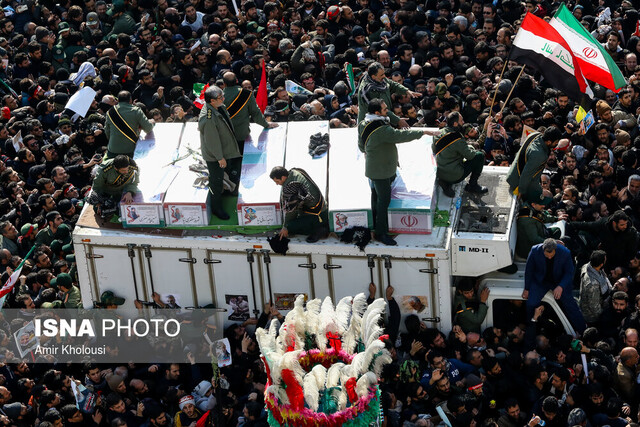 حضور میلیونی تشییعکنندگان سردار سلیمانی از نگاه رویترز حضور میلیونی تشییعکنندگان سردار سلیمانی از نگاه رویترز