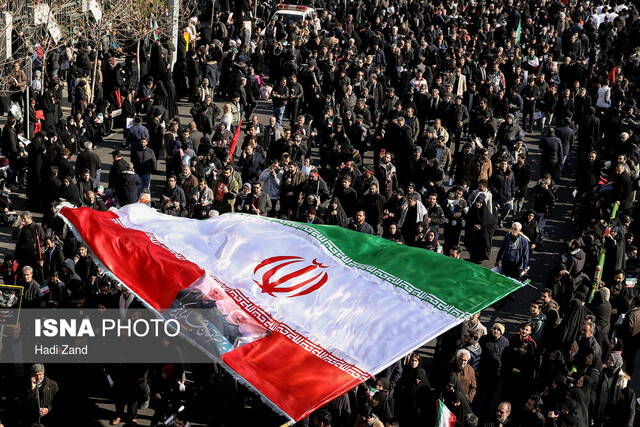استقلال سیاسی، ثمره خون هزاران شهید گلگون کفن انقلاب اسلامی بود استقلال سیاسی، ثمره خون هزاران شهید گلگون کفن انقلاب اسلامی بود