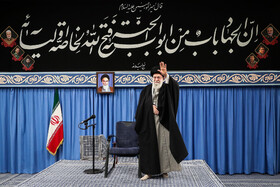 دیدار جمعی از مردم قم با رهبر معظم انقلاب