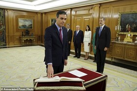 ادای سوگند پدرو سانچز به عنوان نخست وزیر جدید اسپانیا
