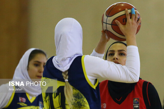 هفته شوم مهرام در لیگ بسکتبال زنان/ یکه‌تازی نارسینا با هریس آمریکایی