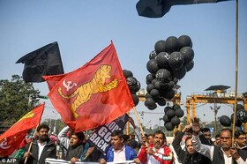 درگیری پلیس هند با معترضان ضد دولتی در کلکته؛ "مودی فاشیست برگرد!"