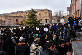 مراسم یادبود جانباختگان حادثه سقوط هواپیمای اوکراینی در دانشگاه‌های تبریز