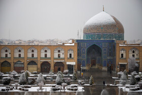 روایت بازاریان اصفهان از روز برفی گنبد مسجد شیخ لطف‌الله