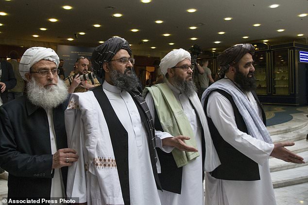 ۵۰۰۰ زندانی طالبان پس از توافق صلح با آمریکا آزاد می‌شوند