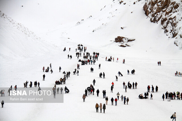 عکس یادگاری کوهنوردان با کرونا/ تهران وضعیت قرمز، ارتفاعات سفید! 