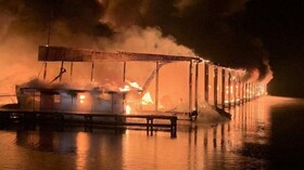 آتش‌ گرفتن ده‌ها قایق‌ در آلاباما قربانی گرفت