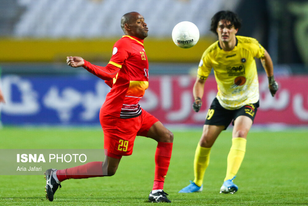 Foolad FC,The masterpiece of Foolad FC in Isfahan City against Sepahan