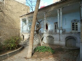 مدارس روستای «امزاجرد» همدان نیاز به نوسازی دارند