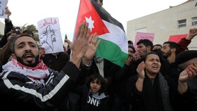 تظاهرات اردنی‌ها در حمایت از فلسطین/ امان کاردار رژیم صهیونیستی را احضار کرد