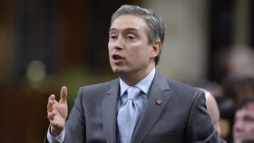 وزیر خارجه کانادا: جعبه‌های سیاه هواپیمای اوکراینی امروز در پاریس بررسی می‌شوند