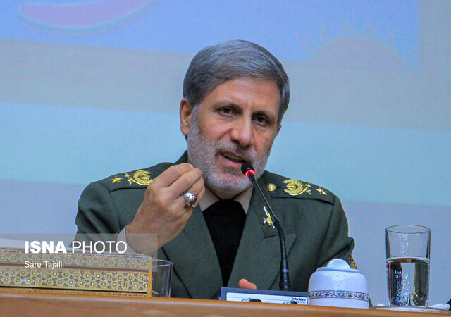 حضور وزیر دفاع در کمیسیون امنیت ملی مجلس