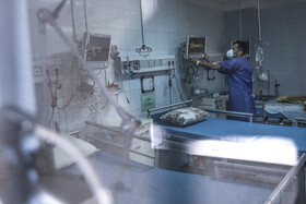 یک راننده تاکسی اینترنتی که به خاطر تماس با یک مسافر چینی علائم این ویروس را بروز داده، خود را به این مرکز قرنطینه معرفی کرده و تحت نظر قرار گرفته است