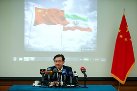 سفیر چین در ایران: در مبارزه با کرونا پیروز می‌شویم/سیاست‌مان برای خرید نفت ایران تغییر نمی‌کند