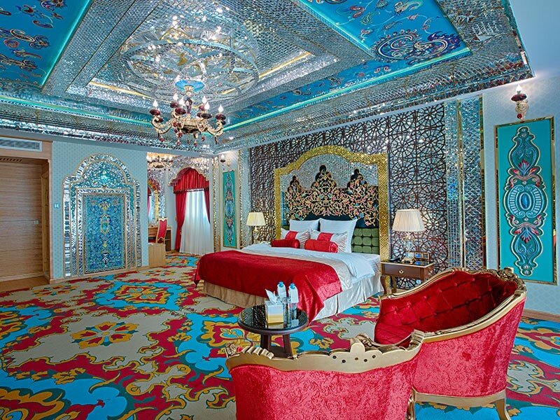 هتل ایران‌زمین مشهد در مقایسه با دیگر هتل‌های مشهد