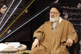 امام خمینی روی مردم و اسلام حساس بود/شهادت سردار سلیمانی، انفجار نور بود