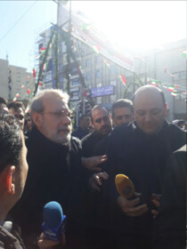 لاریجانی: حضور ملت در راهپیمایی باعث قدرت‌گرفتن حرکت انقلاب شد/انتخابات پرشوری خواهیم داشت